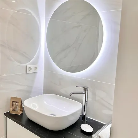 Skol 937b By Completely Apartment *