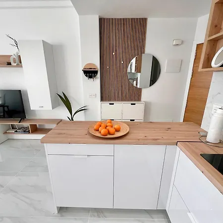 Apartment Skol 937b By Completely