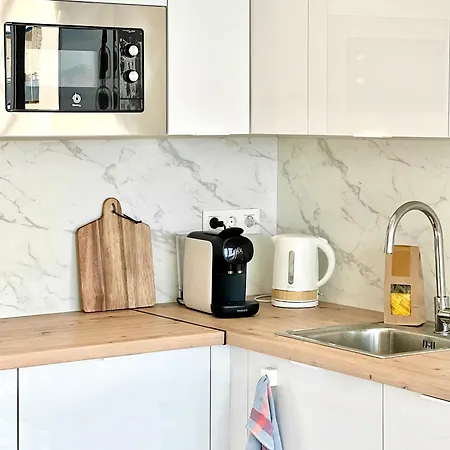 Skol 937b By Completely *